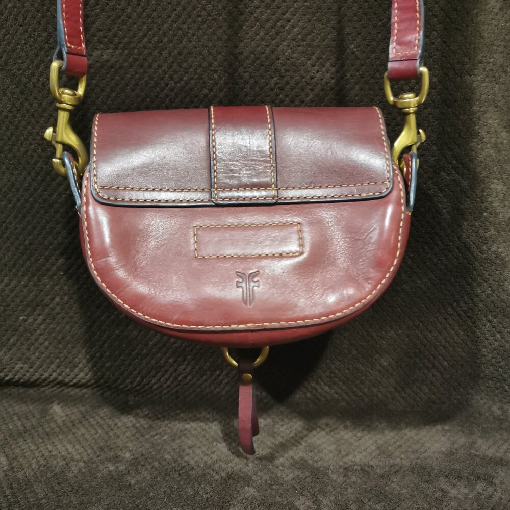Burgundy/Antique Brass Crossbody EUC # 232 - Picture 4 of 15